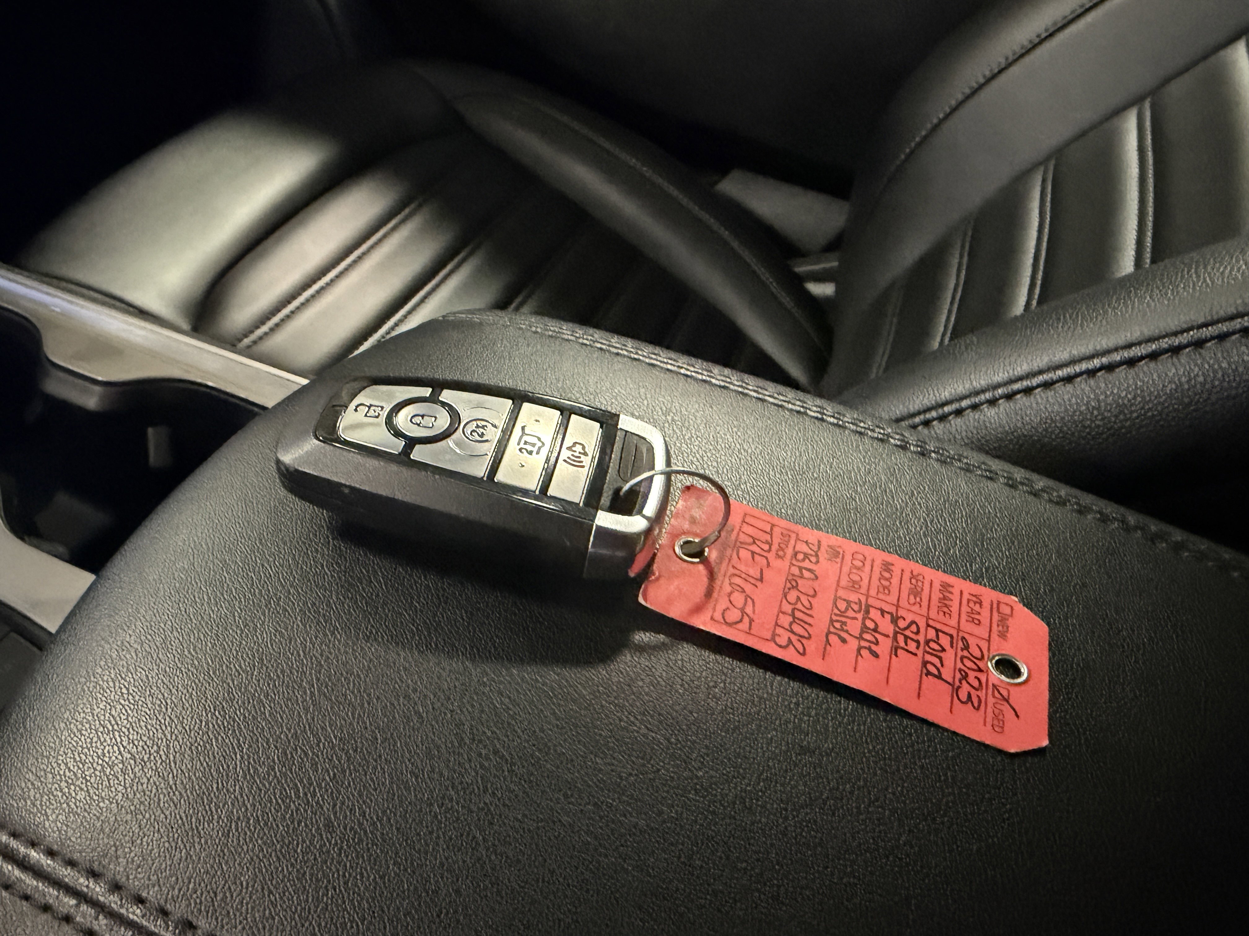 Used 2023 Ford Edge SEL w/ Convenience Package AWD/4WD image 11