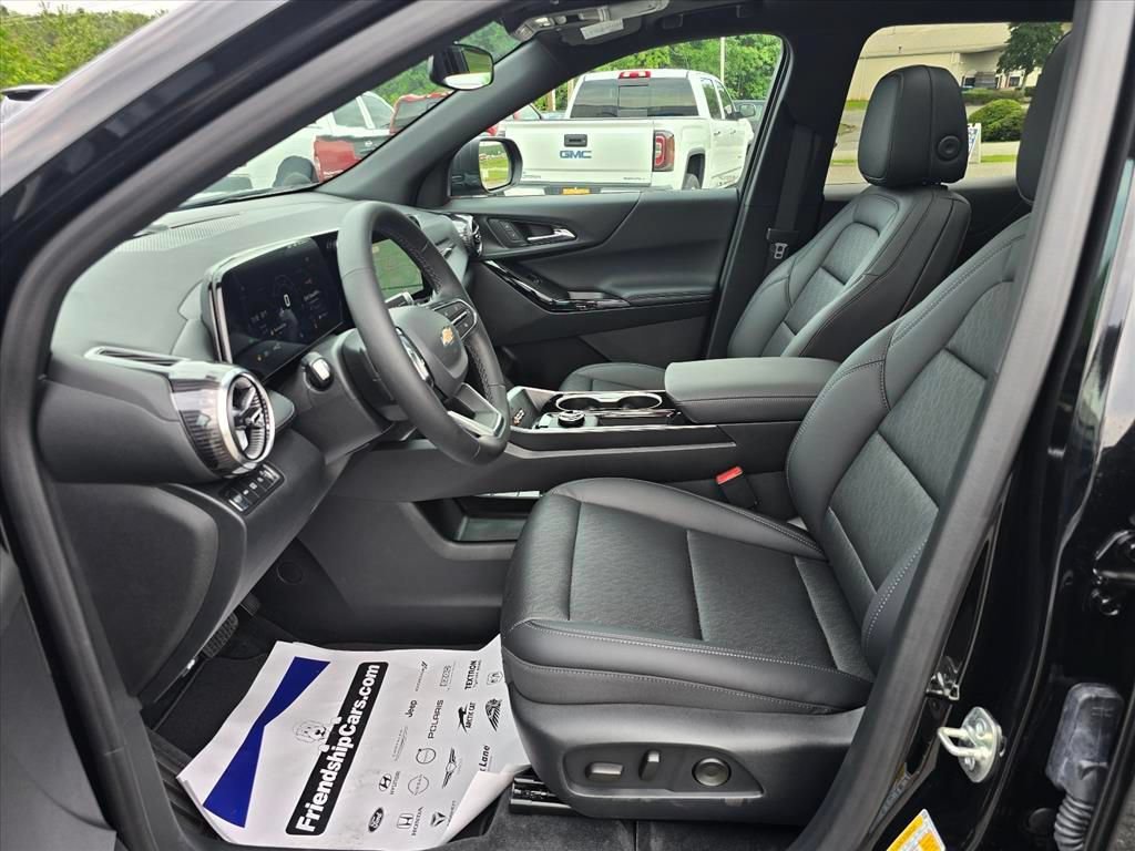 New 2026 Chevrolet Equinox LT w/ Convenience Package II AWD/4WD image 9