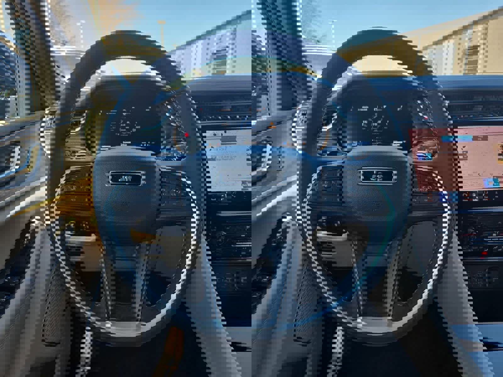 Used 2023 Jeep Grand Cherokee L Limited image 23