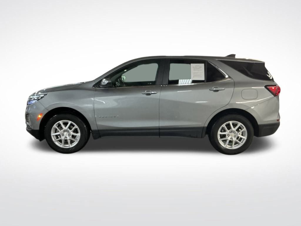Used 2024 Chevrolet Equinox LT image 2