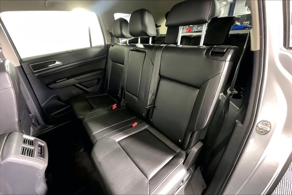 Used 2018 Volkswagen Atlas SE AWD/4WD image 36