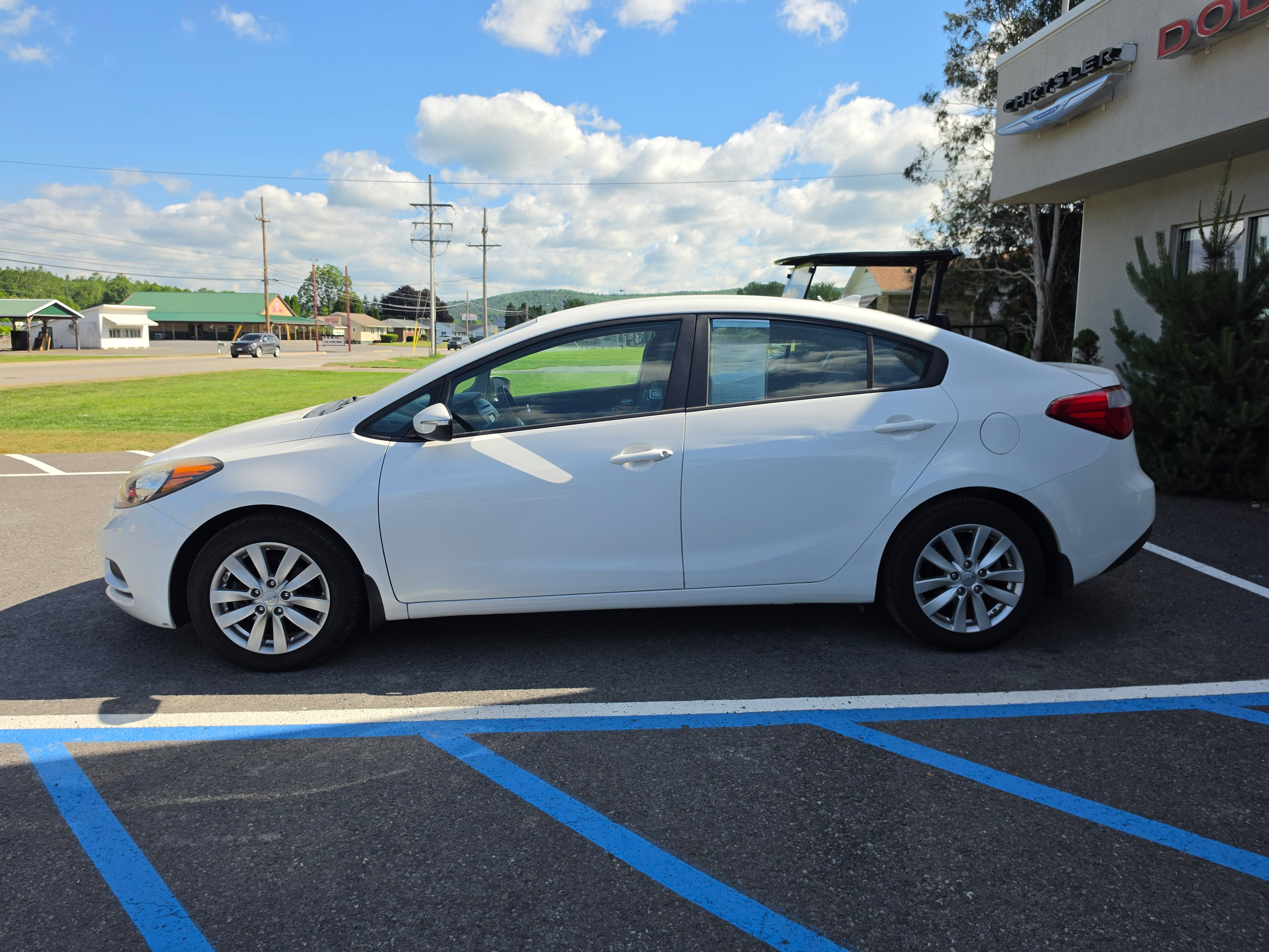 Used 2014 Kia Forte LX w/ Popular Package FWD image 6
