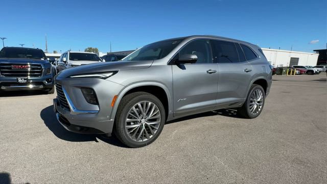 New 2026 Buick Enclave Avenir w/ Super Cruise Package image 4
