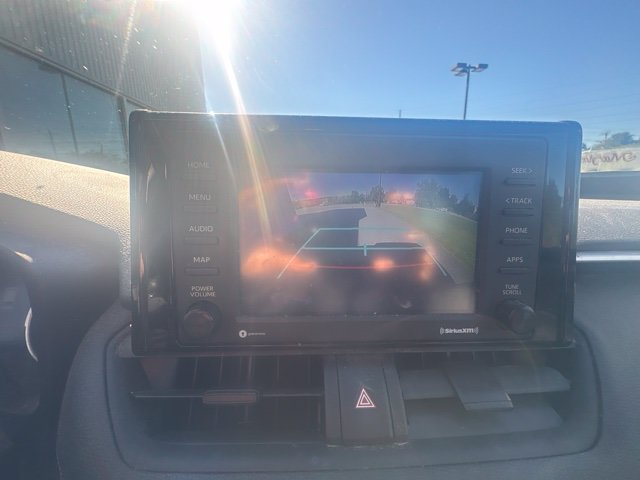 Used 2021 Toyota RAV4 LE FWD image 15