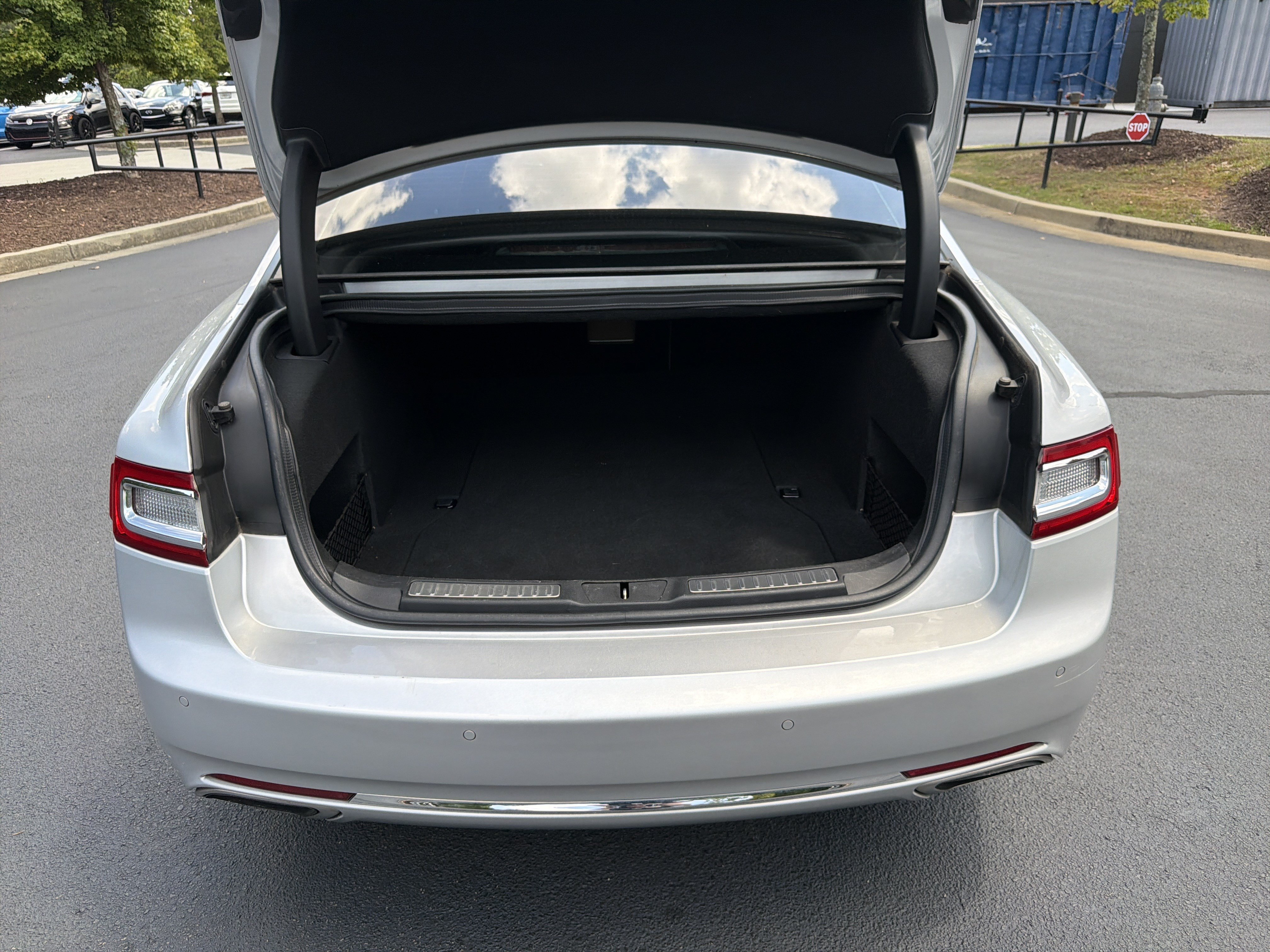 Used 2019 Lincoln Continental Select FWD image 53