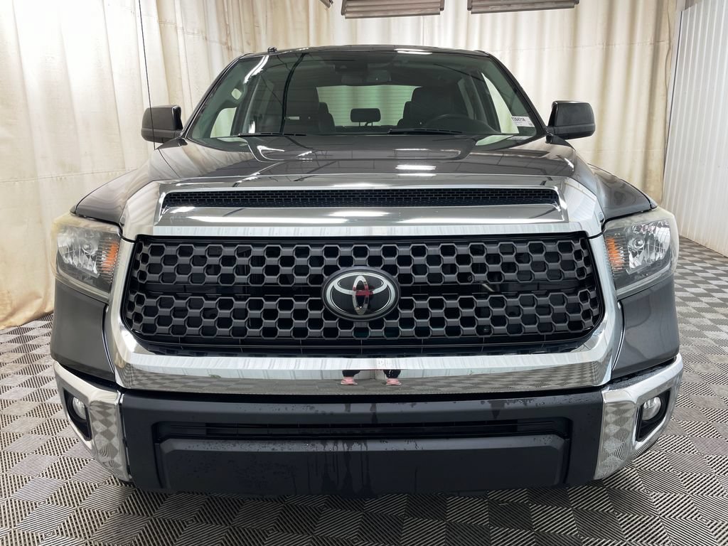 Used 2019 Toyota Tundra SR5 w/ SR5 Upgrade Package AWD/4WD image 11