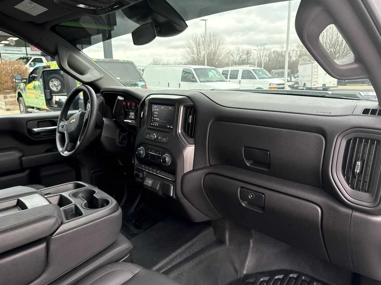 Used 2025 Chevrolet Silverado 3500 W/T w/ WT Convenience Package image 29