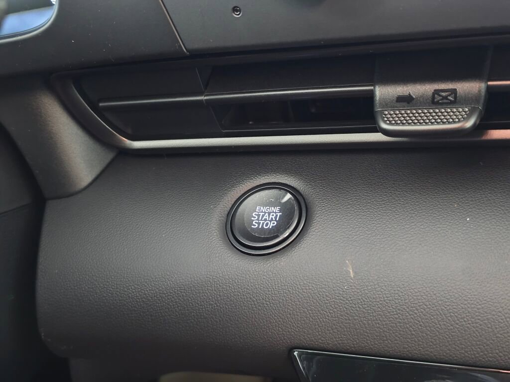 New 2026 Hyundai Elantra Sport image 28