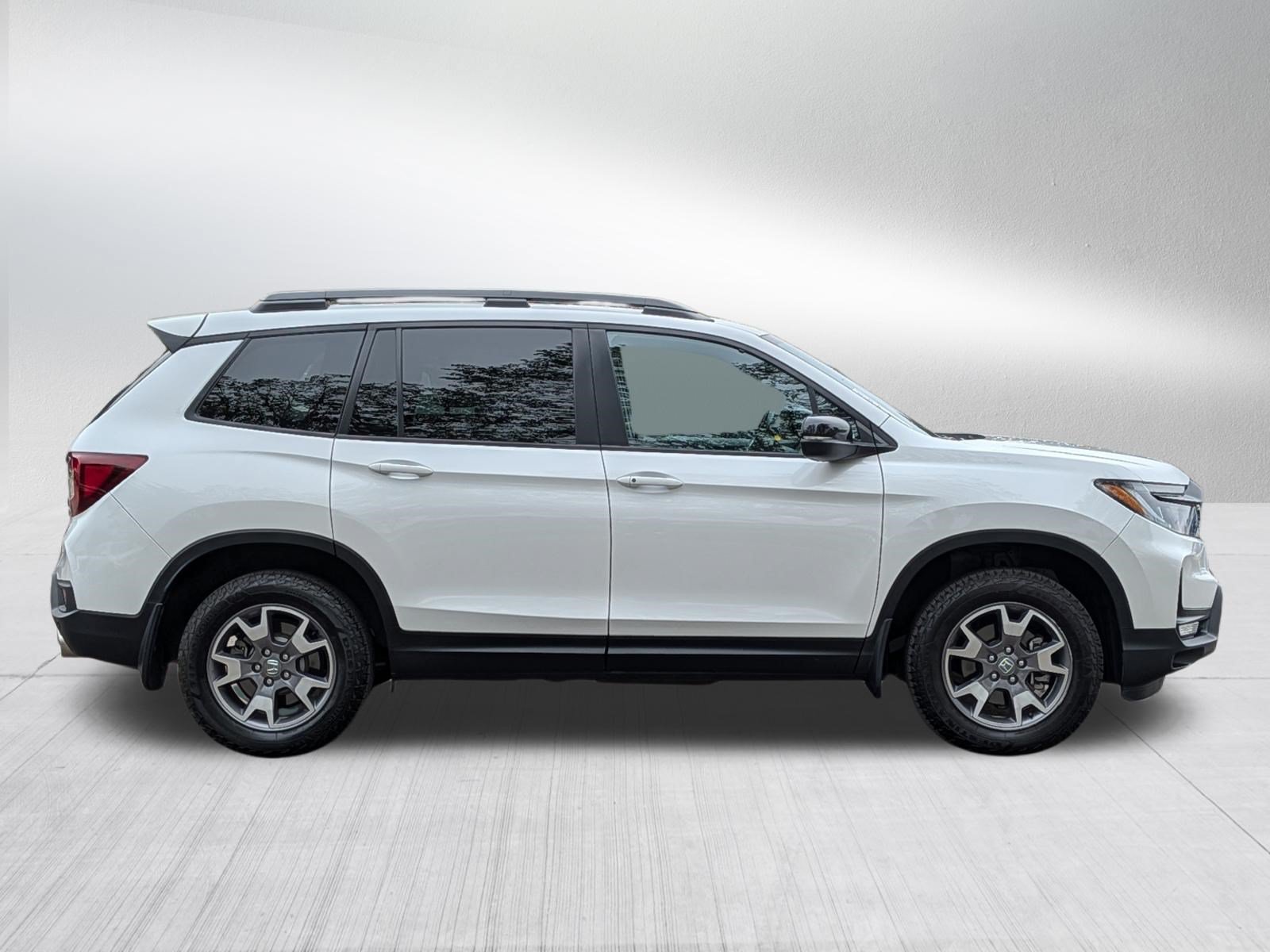 Used 2022 Honda Passport TrailSport image 8