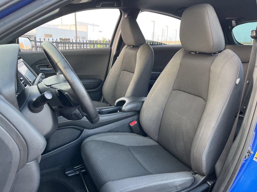 Certified 2021 Honda HR-V Sport image 25