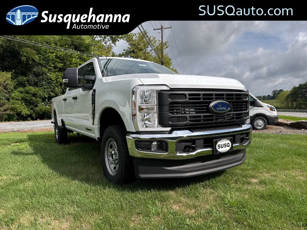 New 2026 Ford F250 XL w/ FX4 Off-Road Package