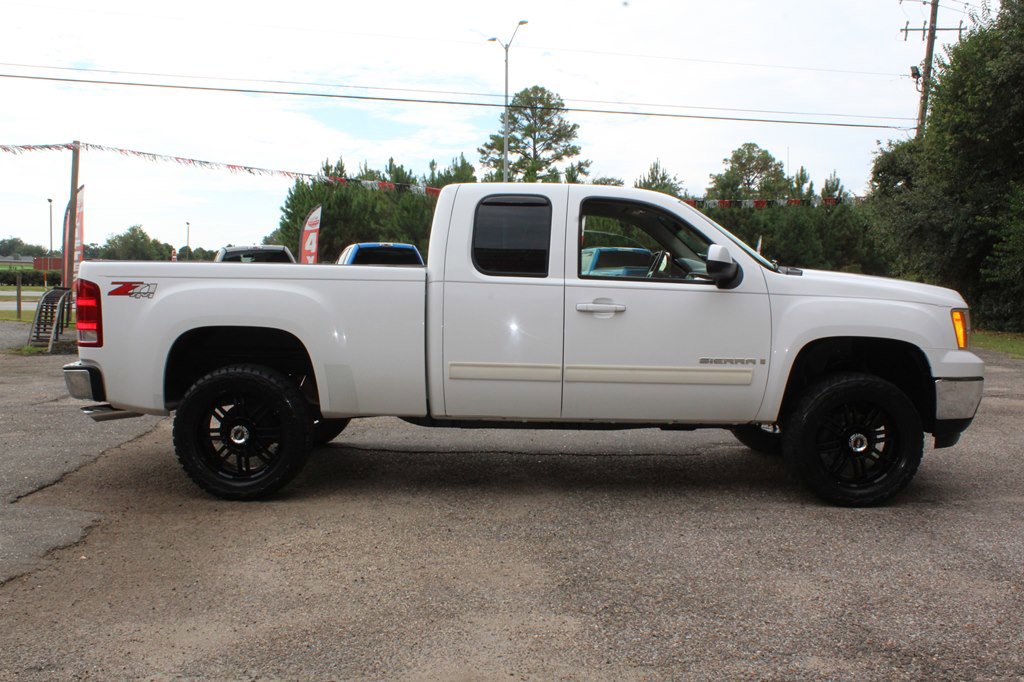 Used 2008 GMC Sierra 1500 SLT w/ SLT Preferred Package image 13