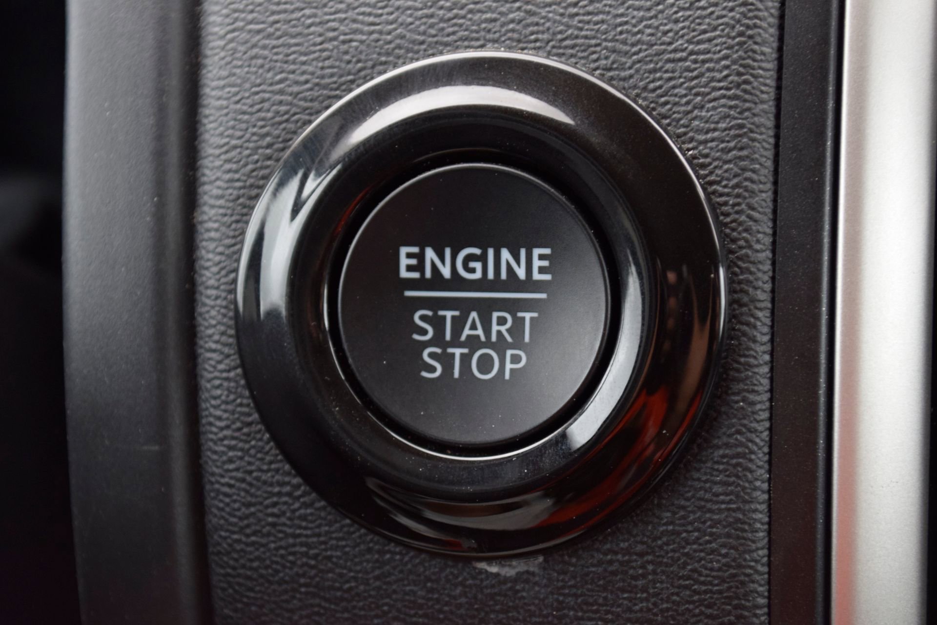 Certified 2025 Ford Expedition Active image 15