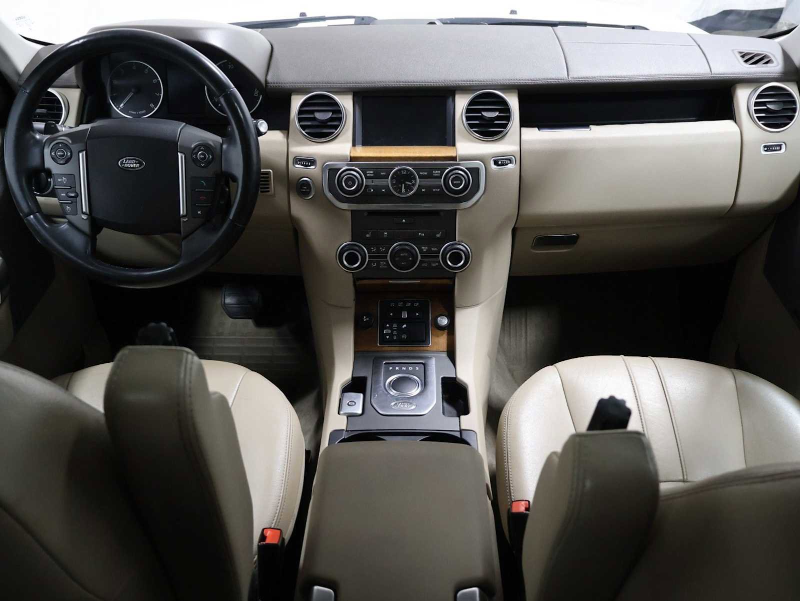 Used 2016 Land Rover LR4 HSE AWD/4WD image 23
