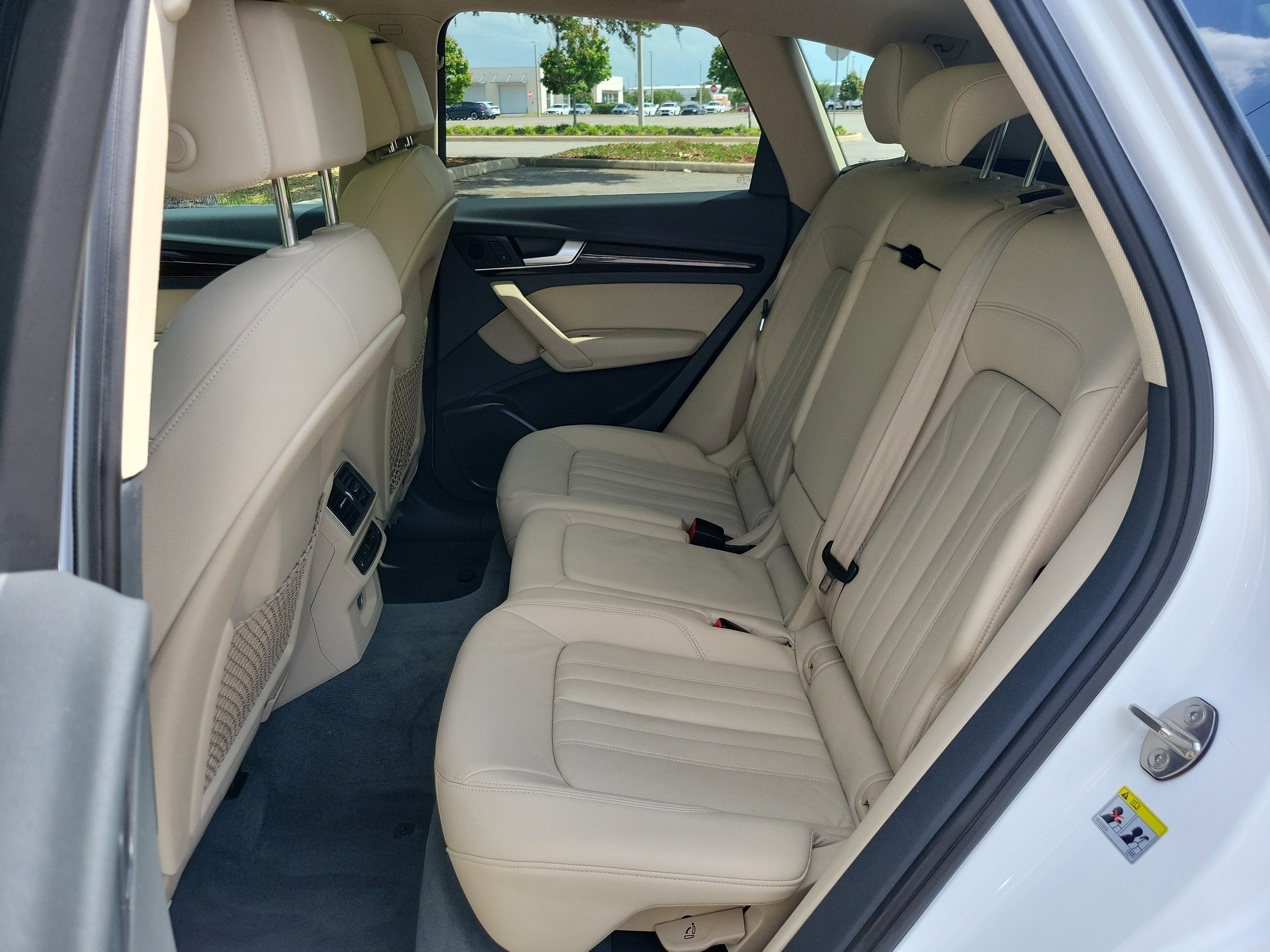 Used 2018 Audi Q5 2.0T Premium Plus w/ Premium Plus Package image 17