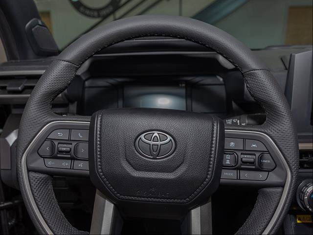 New 2026 Toyota Tacoma SR5 w/ SR5 Upgrade Package AWD/4WD image 11