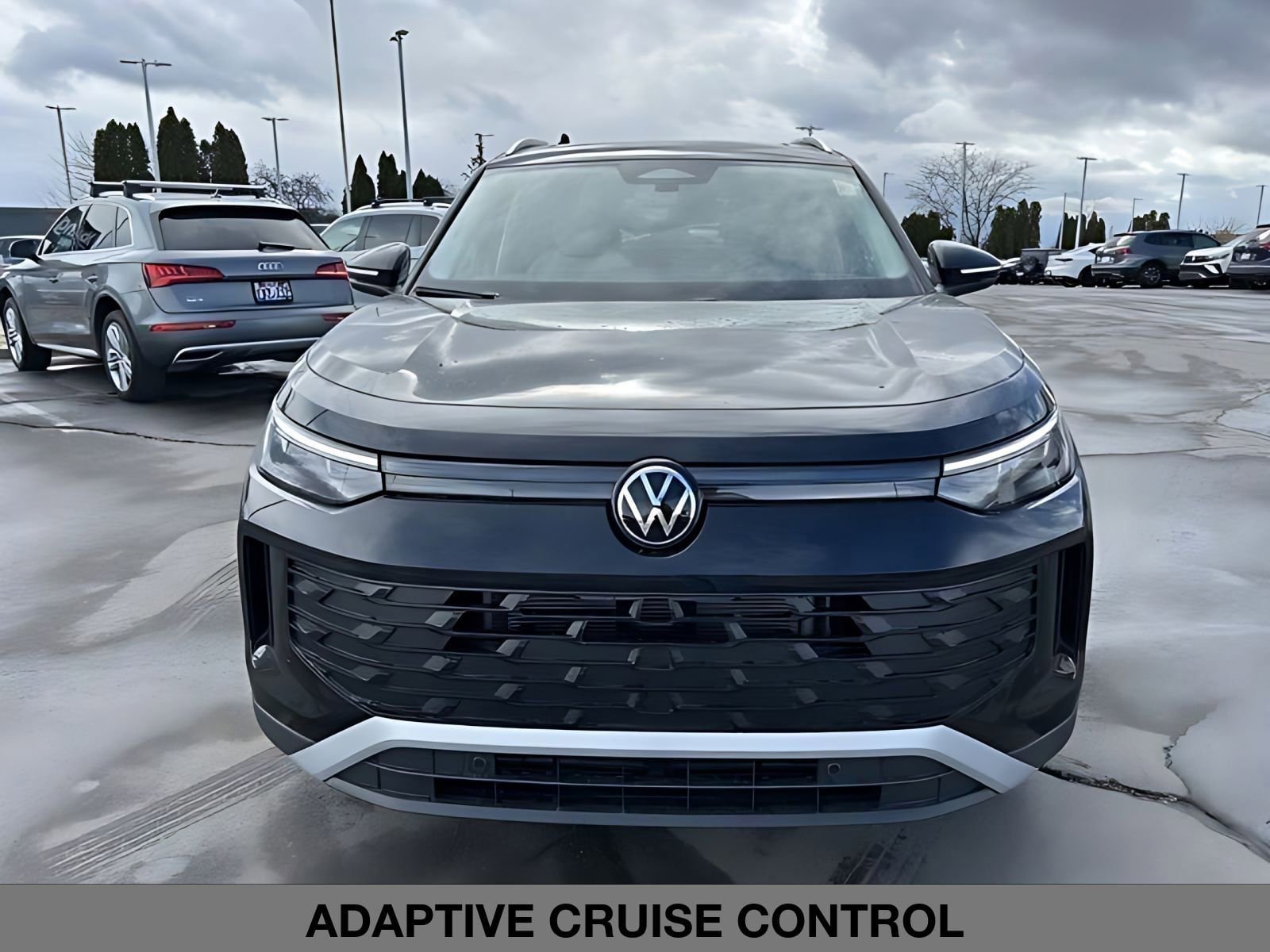New 2026 Volkswagen Tiguan SE AWD/4WD image 11