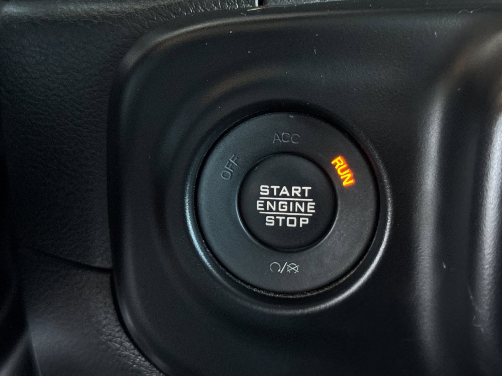 Used 2023 Jeep Wrangler Unlimited image 21