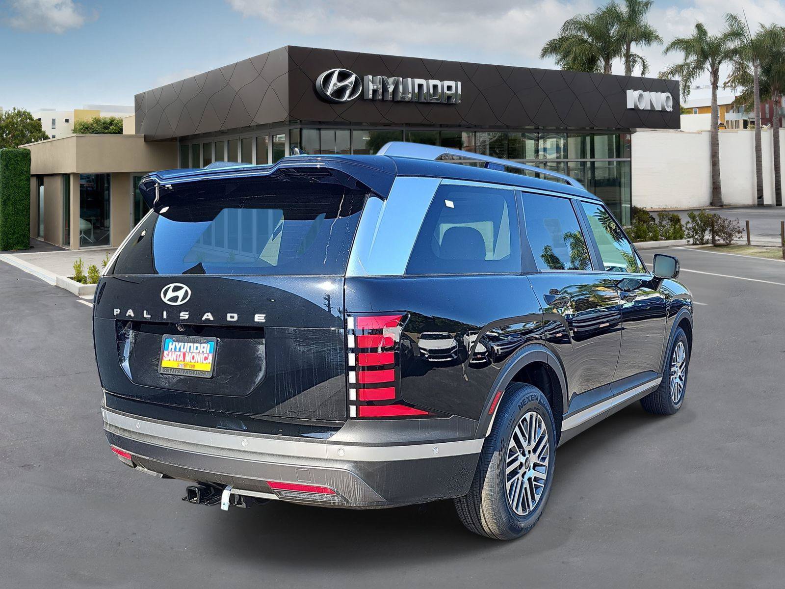 New 2026 Hyundai Palisade SEL w/ Tow & Go Package FWD image 3