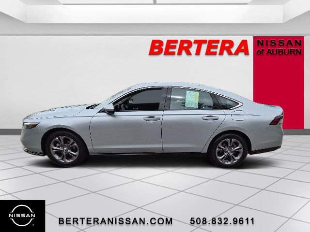 Used 2023 Honda Accord EX image 1