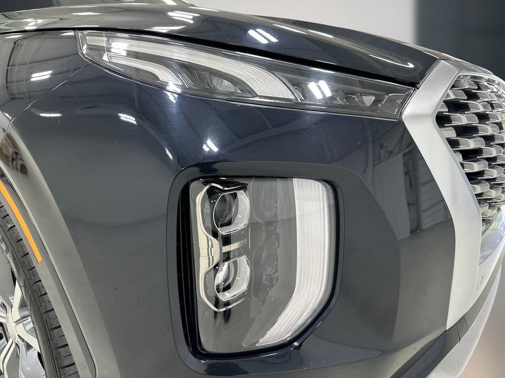 Used 2021 Hyundai Palisade Limited FWD image 11