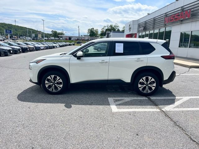 Certified 2023 Nissan Rogue SV AWD/4WD image 4
