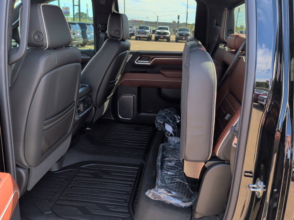 New 2026 GMC Sierra 2500 Denali Ultimate AWD/4WD image 40