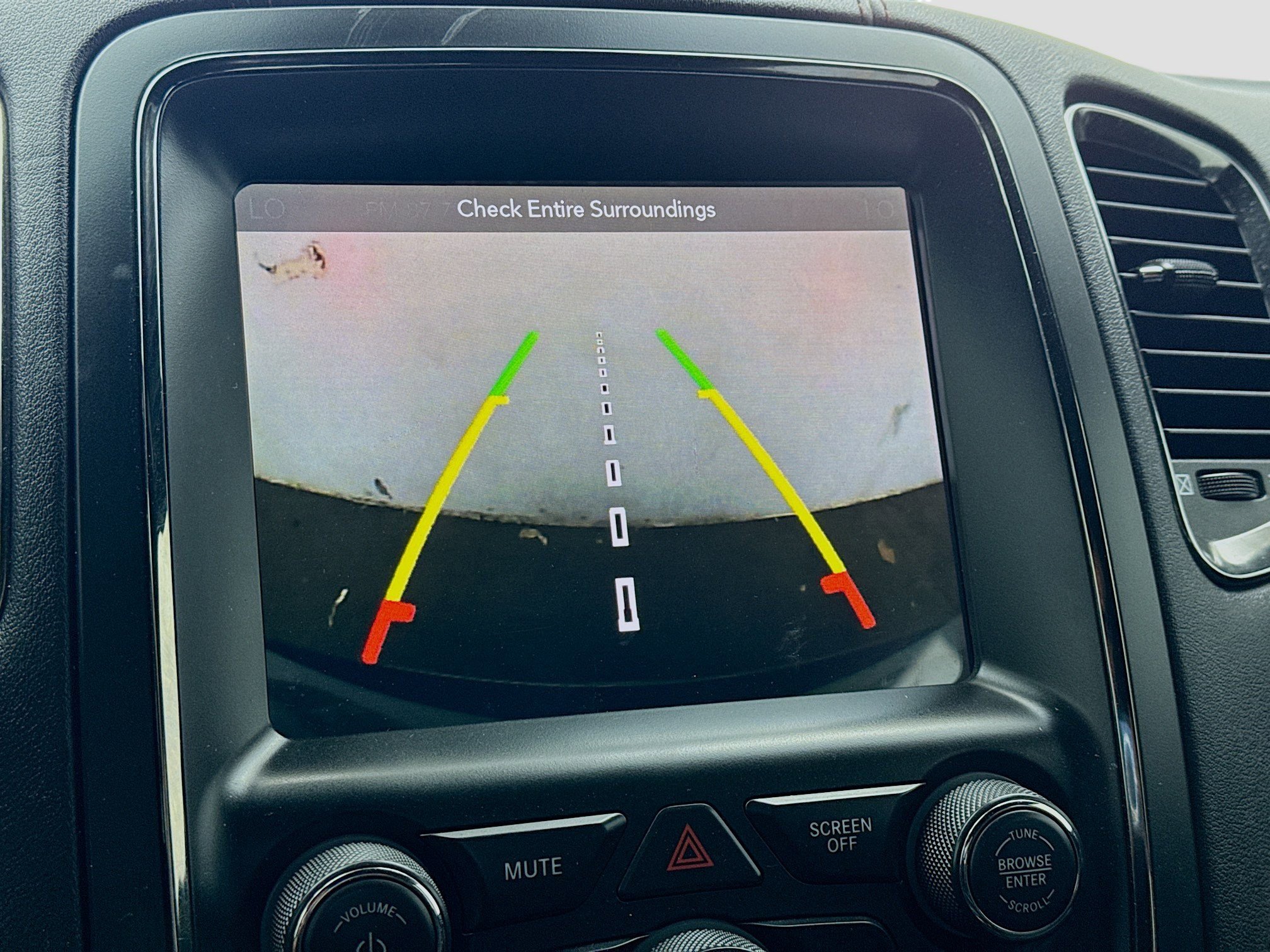 Used 2018 Dodge Durango R/T w/ Technology Group image 10