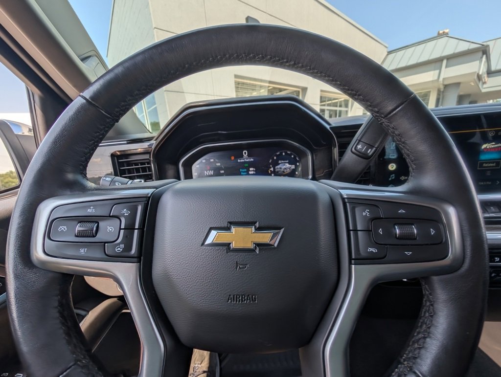 Used 2022 Chevrolet Silverado 1500 LT image 19