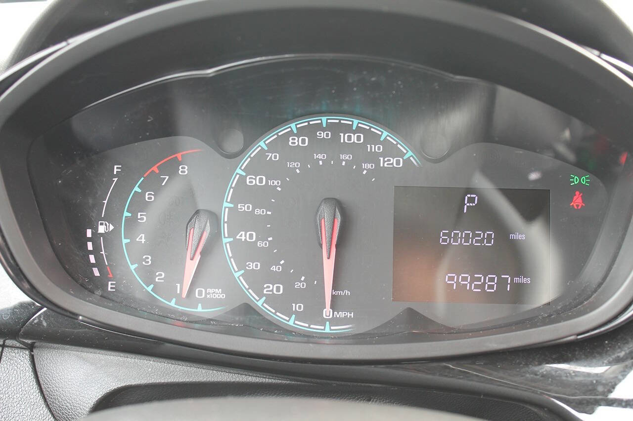 Used 2021 Chevrolet Spark LT image 27