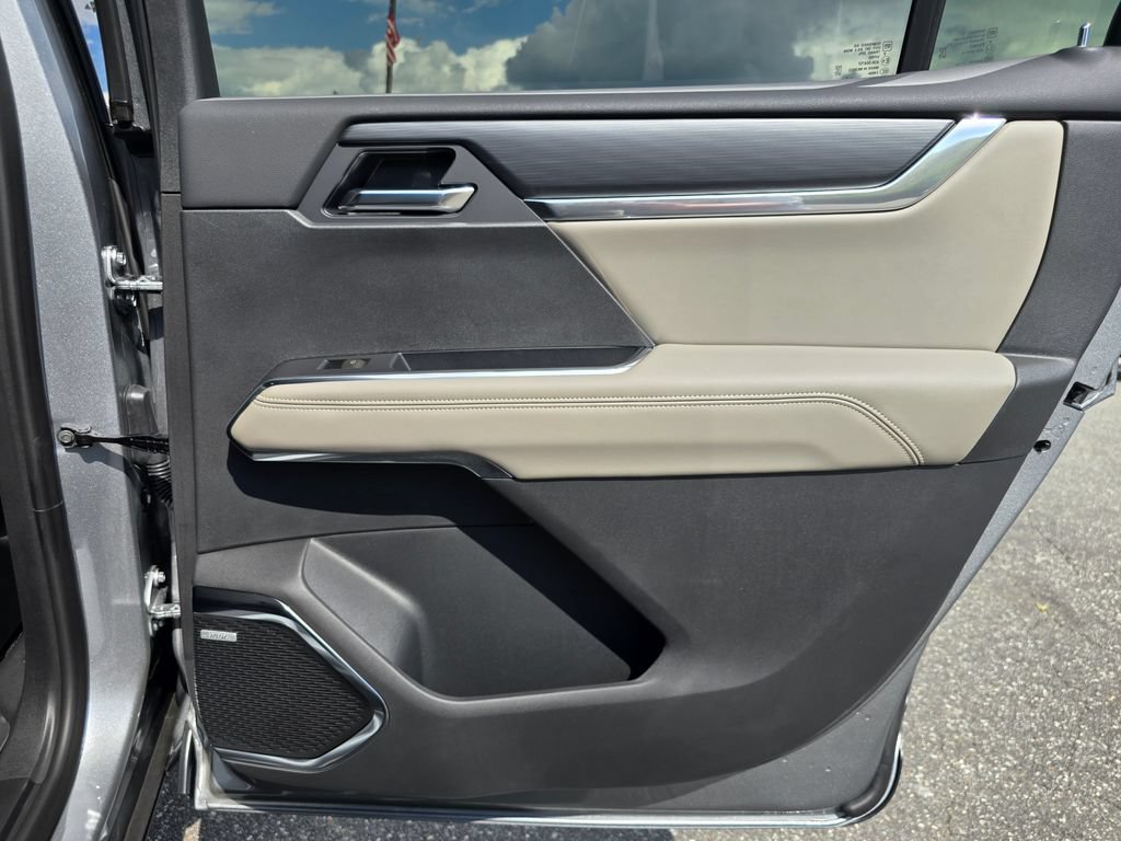 New 2026 GMC Acadia Elevation w/ Black Edition AWD/4WD image 38