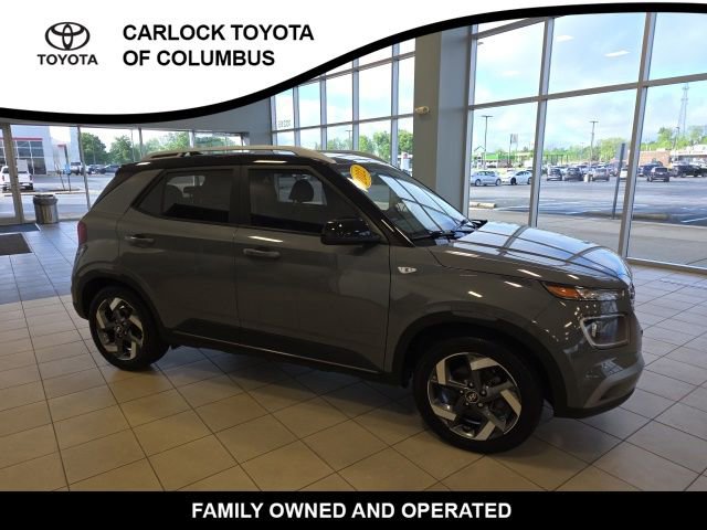 Used 2022 Hyundai Venue Limited FWD image 5
