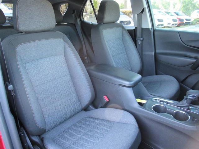 Used 2024 Chevrolet Equinox LT FWD image 9