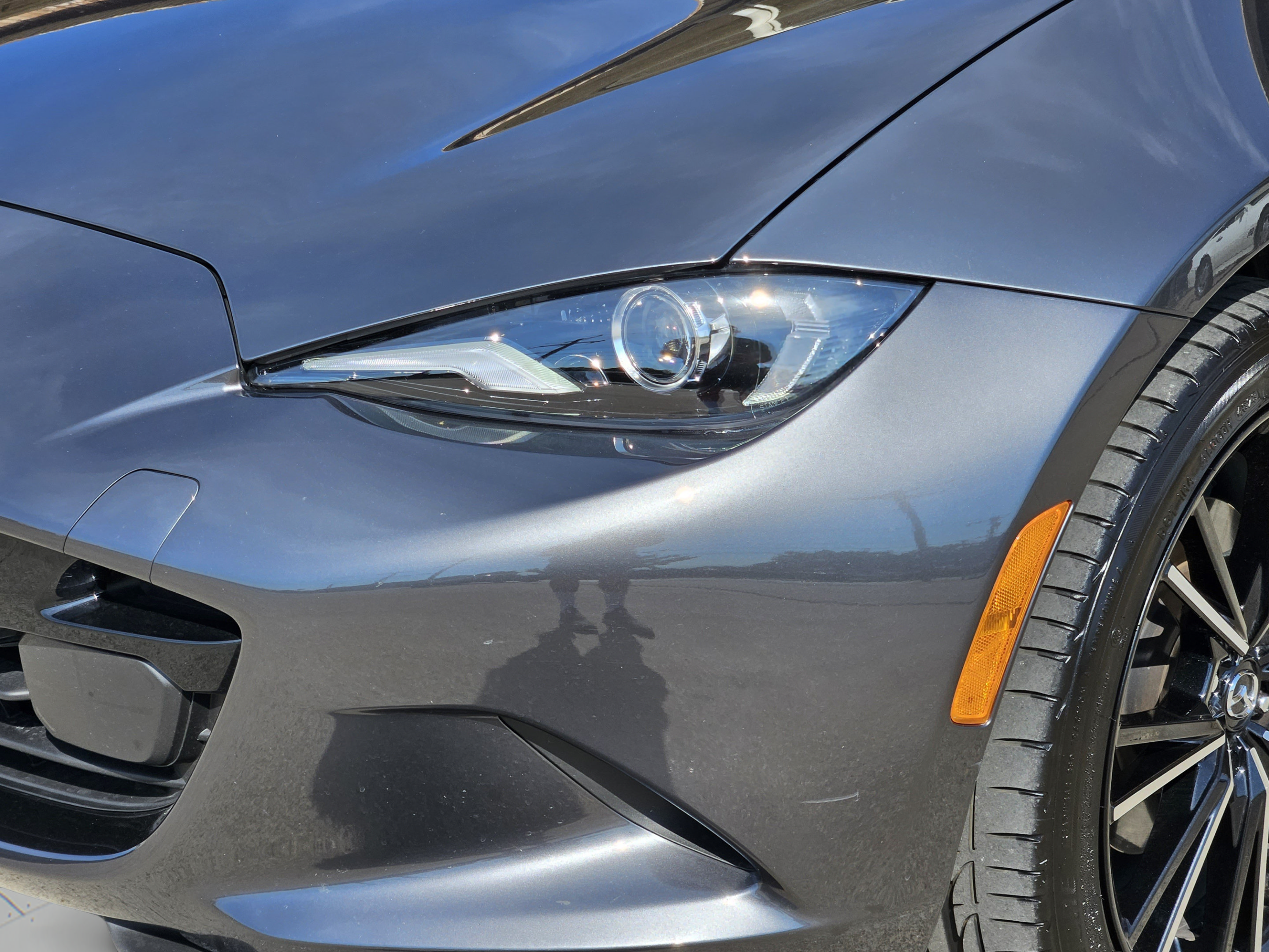 Used 2024 MAZDA MX-5 Miata RF Grand Touring RWD image 30