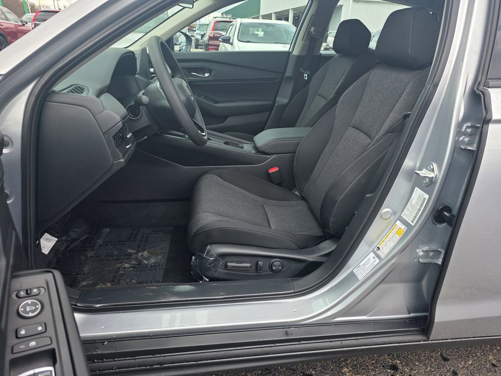 New 2026 Honda Accord SE image 9