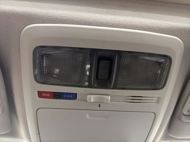 Used 2017 Subaru Forester 2.5i Premium w/ All-Weather Package image 24