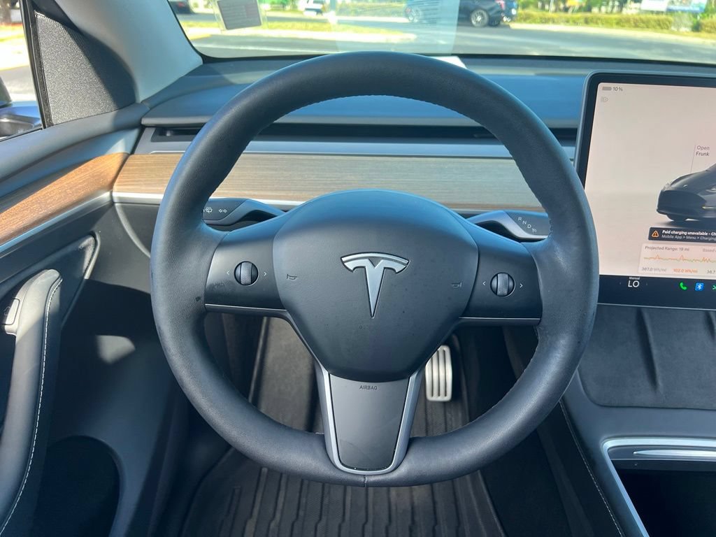 Used 2023 Tesla Model Y Performance AWD/4WD image 16