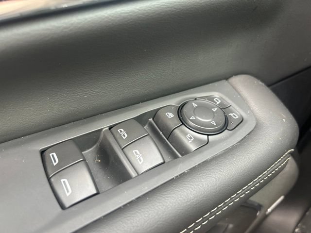 Used 2026 GMC Yukon Elevation AWD/4WD image 14