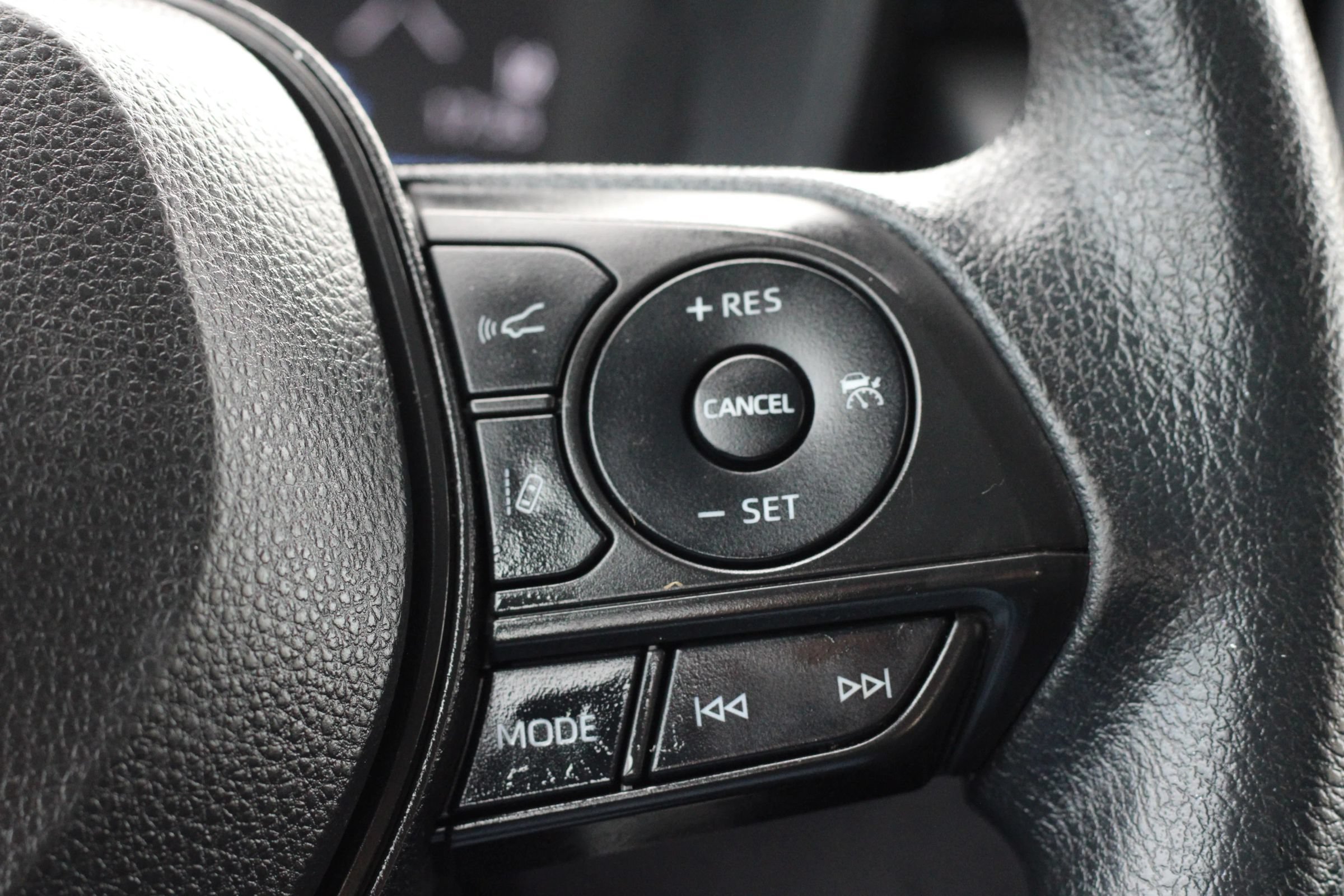 Used 2022 Toyota Corolla LE FWD image 17