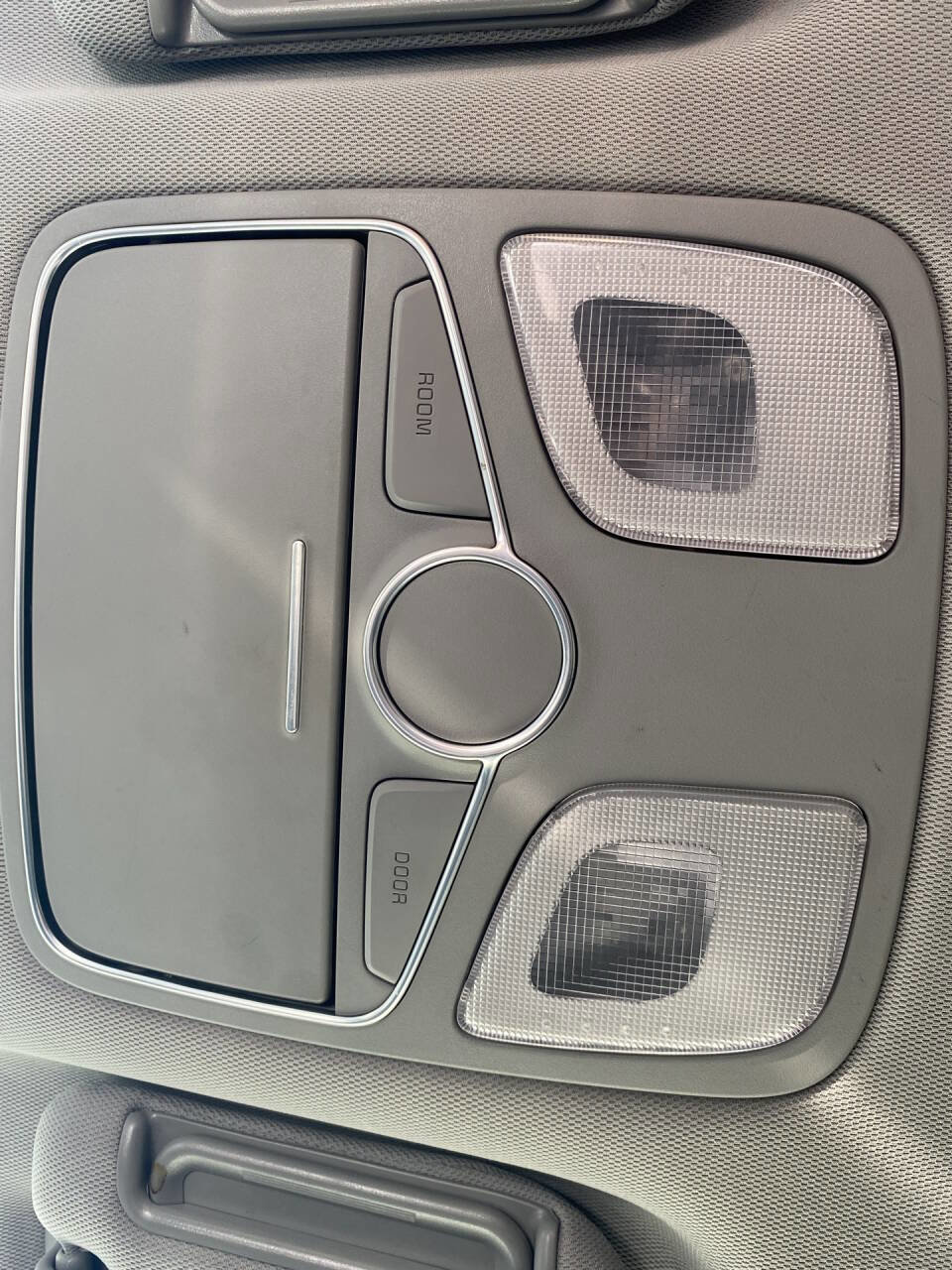 Used 2015 Kia Sorento LX image 30