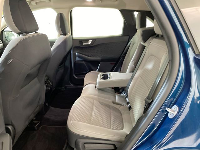 Used 2020 Ford Escape SE Sport image 22