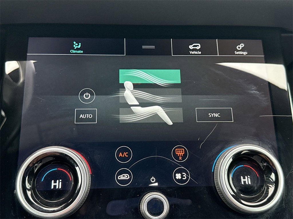 Used 2020 Land Rover Range Rover Evoque SE image 16