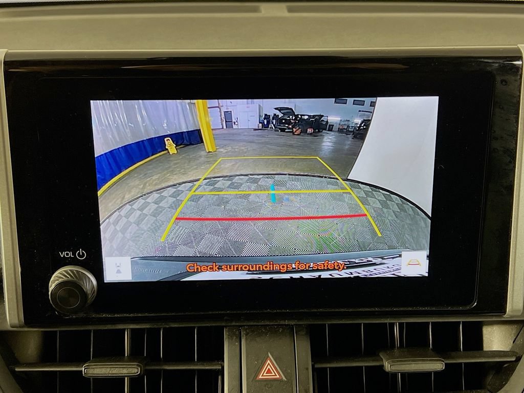 Used 2025 Toyota RAV4 LE AWD/4WD image 14
