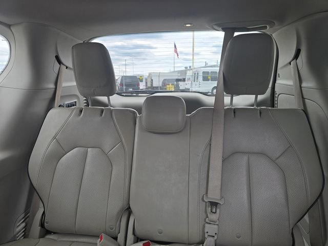 Used 2021 Chrysler Pacifica Limited w/ Premium & Safety Sphere Group AWD/4WD image 13