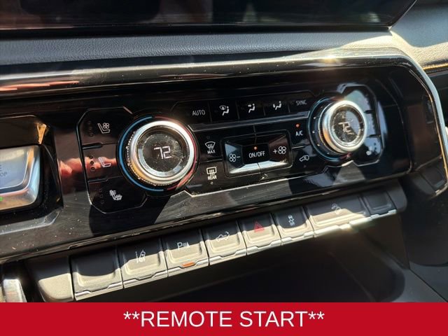 Used 2024 GMC Sierra 2500 AT4 image 19