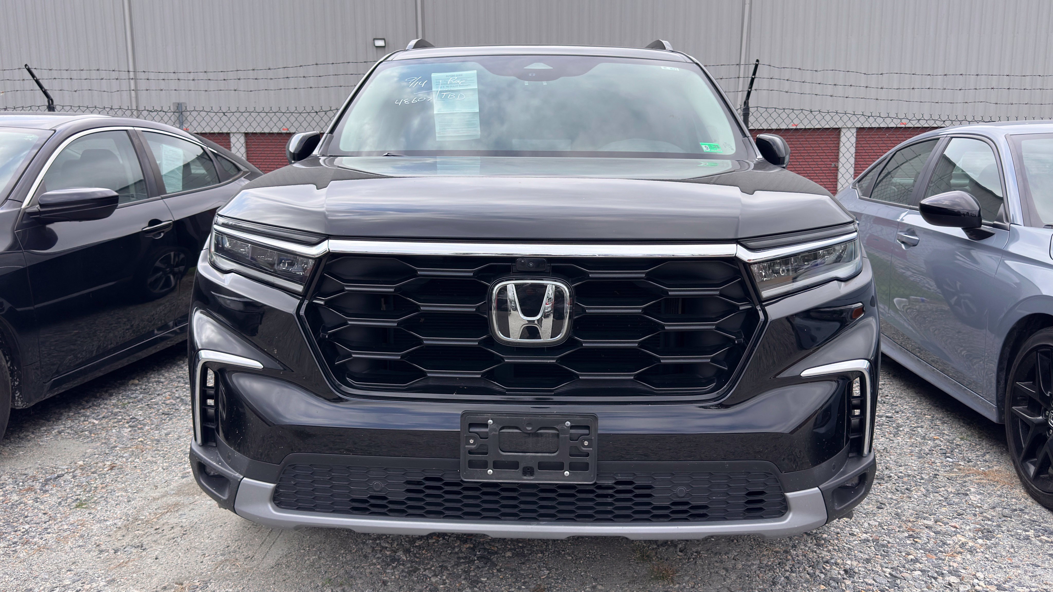Used 2025 Honda Pilot Elite image 12