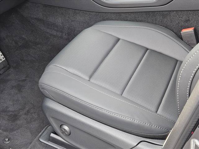 New 2026 Mercedes-Benz GLS 450 4MATIC image 4