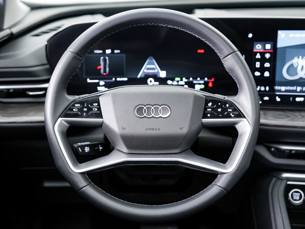 Certified 2025 Audi Q5 Premium Plus w/ Premium Plus AWD/4WD image 11