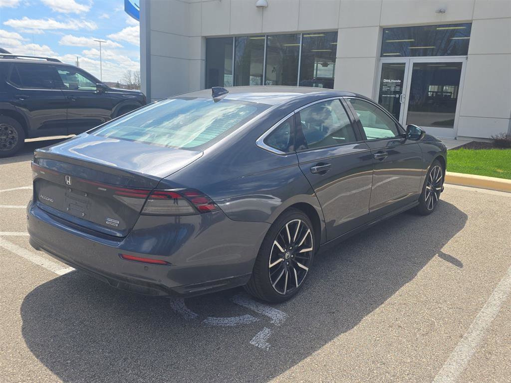 Used 2025 Honda Accord Touring image 15