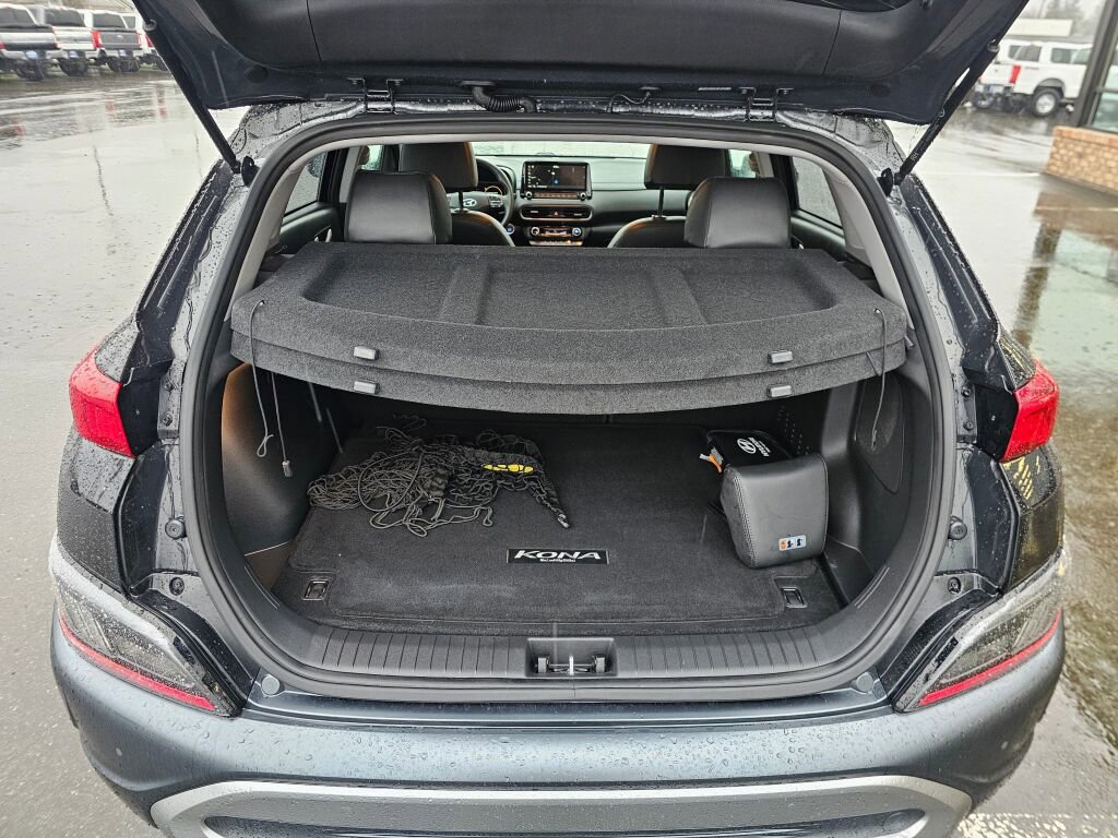 Used 2023 Hyundai Kona Limited image 9